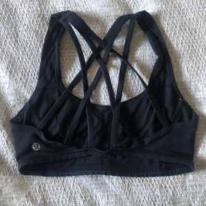 Lululemon Free to Be Bra